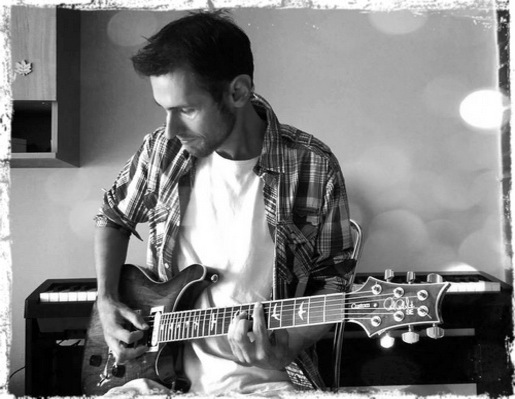 Gyenes Attila gitártanár